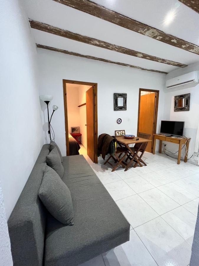 Апартаменты Bugo Luis Apartament Барселона Экстерьер фото