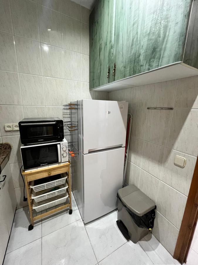 Апартаменты Bugo Luis Apartament Барселона Экстерьер фото